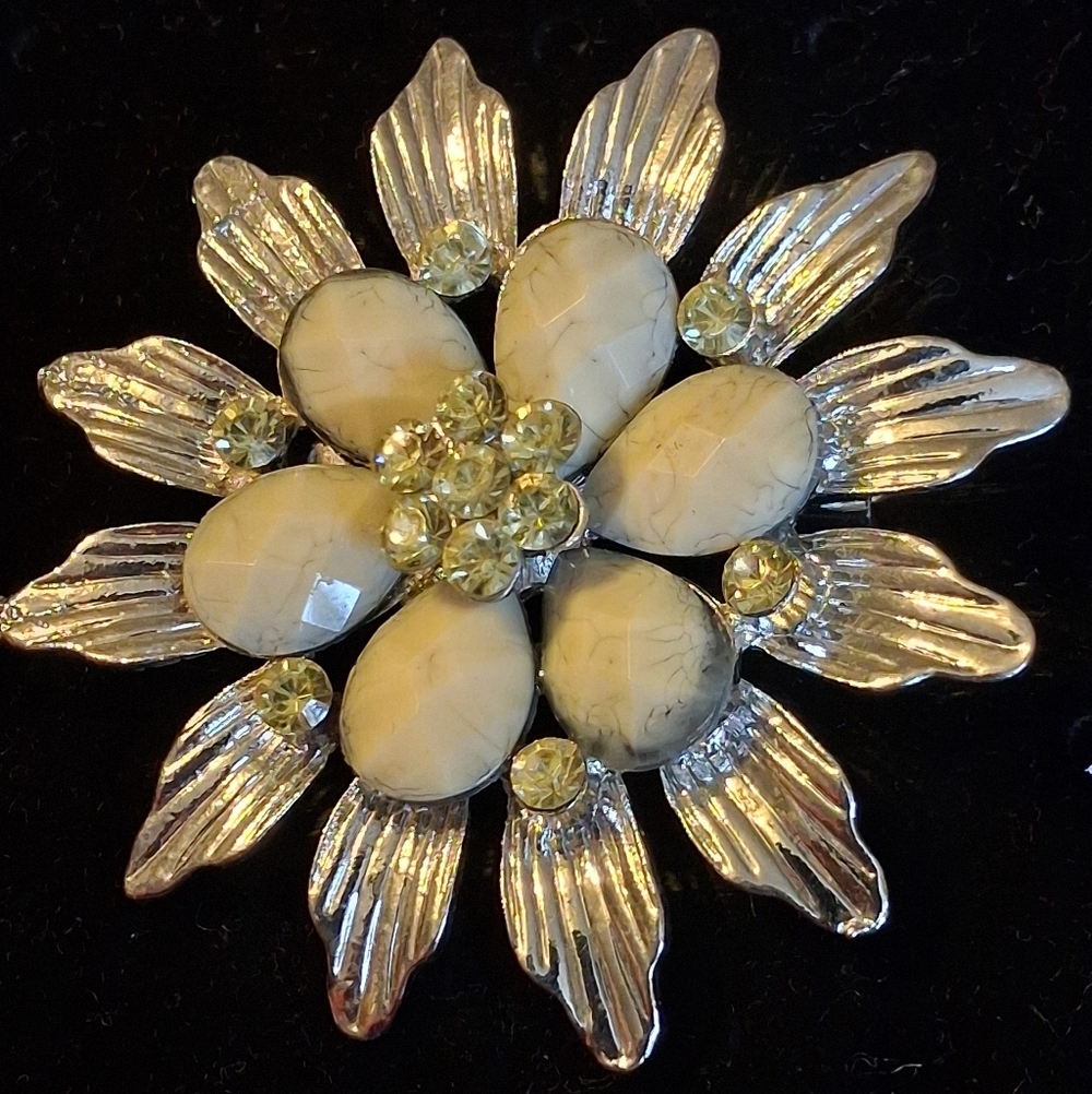 Vintage Look Silvertone Floral Brooch With Rhinestones And Faux Marble